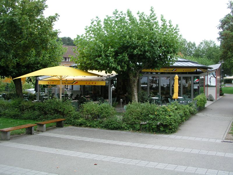 Eiscafe il Pavillone beim Pfahlbaumuseum in
    Unteruhldingen