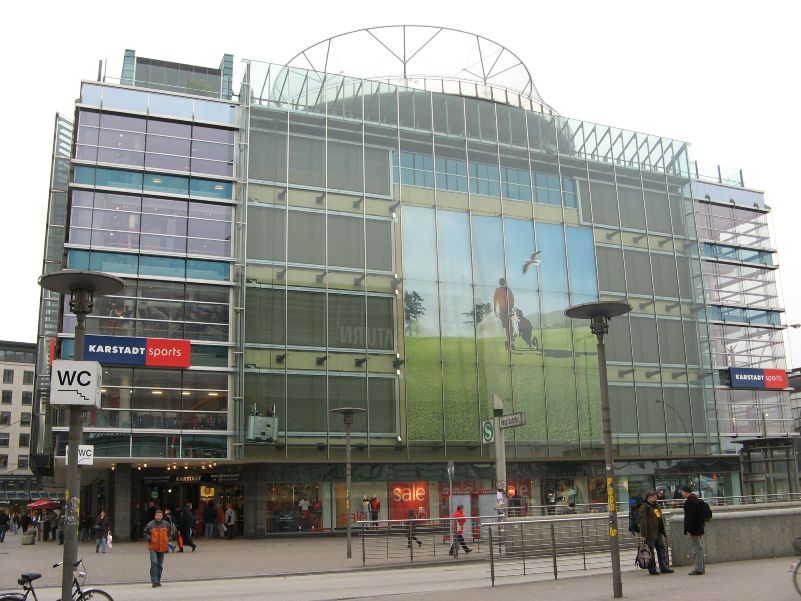 Karstadt in der Mönckebergstraße in Hamburg