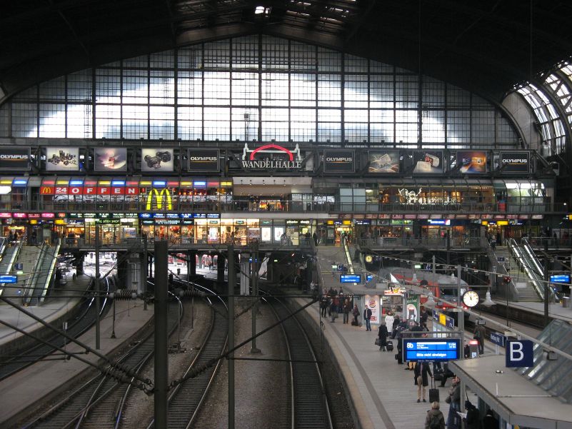 Hamburg Hauptbahnhof am Steintordamm