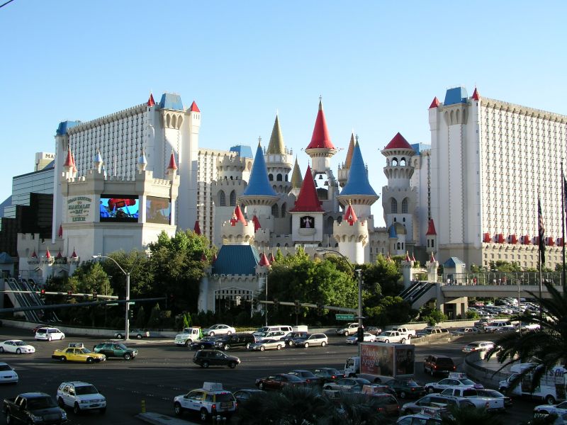 Las Vegas, Hotel Excalibur an der Ecke Tropicana Las Vegas Boulevard (Strip)