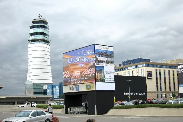 Flughafen Wien