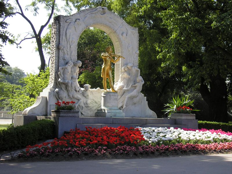 Johann Strauss Denkmal im Stadtpark Wien Mitte