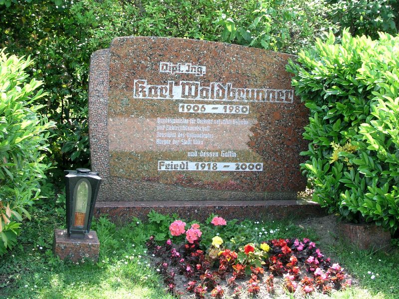 Grab von Dipl.-Ing. Karl Waldbrunner auf dem Wiener Zentralfriedhof