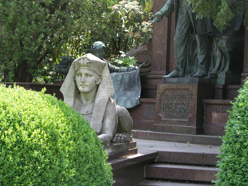 Ehrengrab von Stadtrath Meissl auf dem Wiener Zentralfriedhof