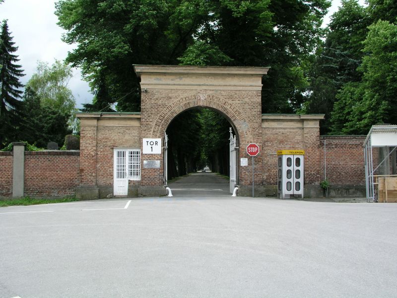 Tor 1 Zentralfriedhof Wien, der Eingang zum alten jüdischen Friedhof