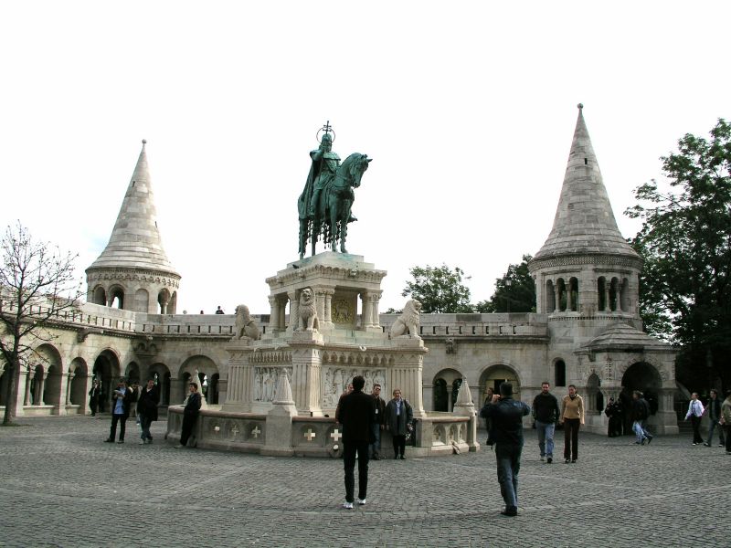 Budapest Fischerbastei und Stephansdenkmal