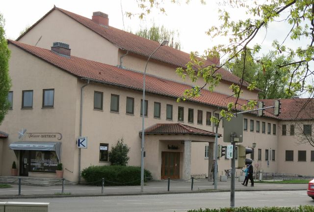 Konstanz Petershausen - Rund um den Benediktinerplatz