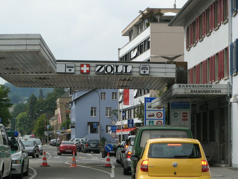 Zoll Kreuzlingen Emmishofen in Konstanz