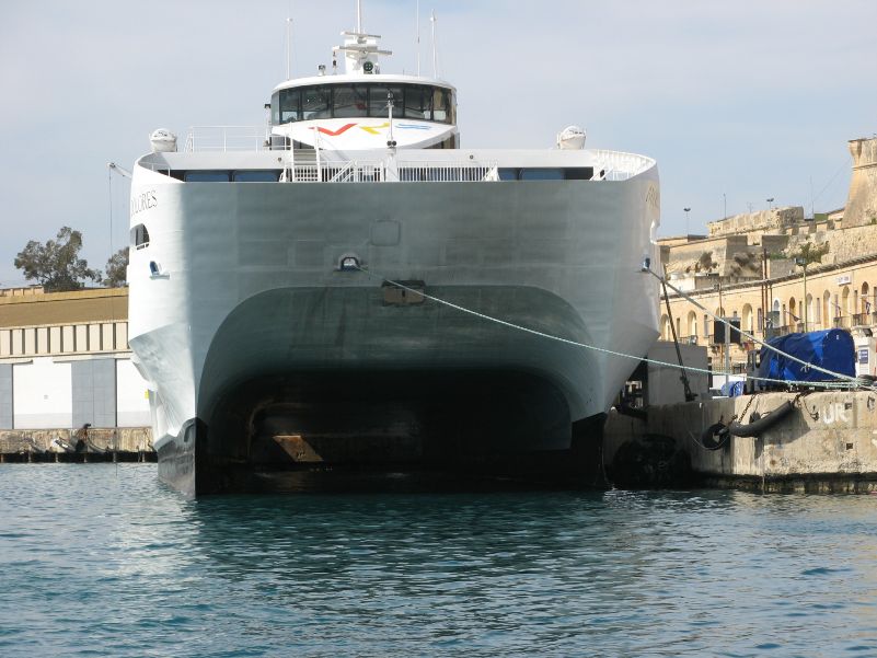 Malta, Der Katameran ins nahe Sizilien