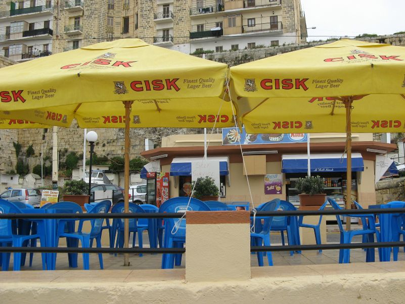 Malta, Kiosk in Valetta an der Anlegestelle zur Fähre nach Sliema