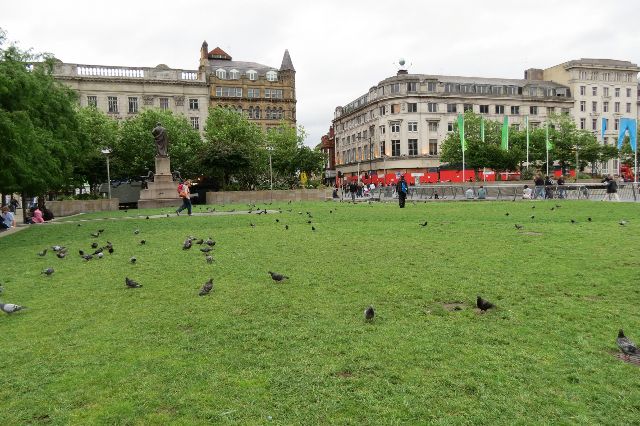 Manchester Piccadilly Gardens