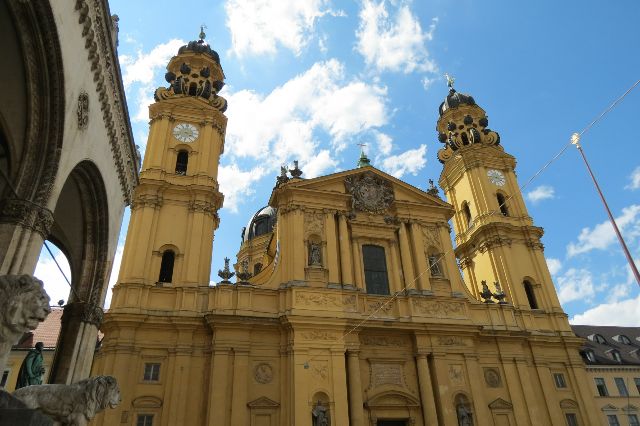 München 2012 - Ein Reisebericht von Otto Buchegger