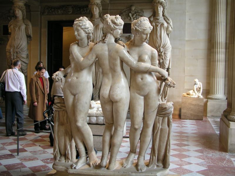 Paris, die drei Grazien im Louvre