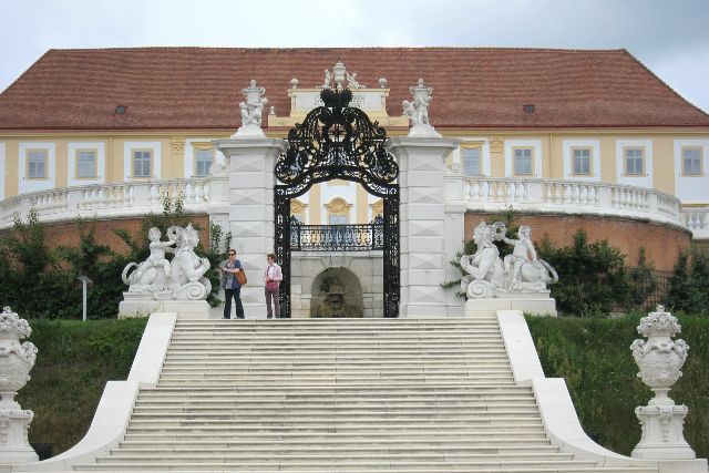 Schloss Hof zwischen Wien und Bratislava