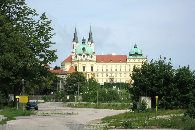 Essl Museum und Klosterneuburg bei Wien