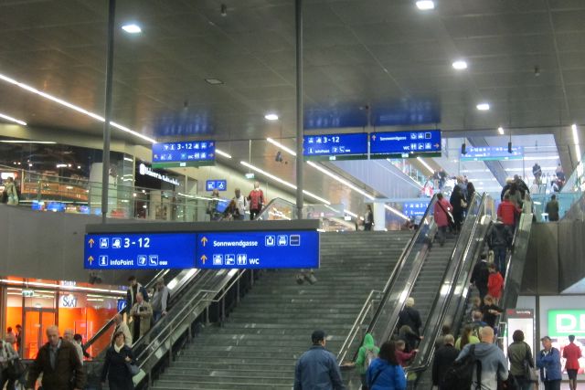 Wien Hauptbahnhof 2015